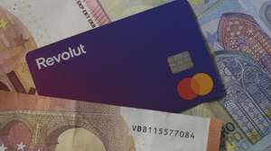 Cartão bancario da Revolut, em Lisboa, 10 de outubro de 2025. ANTÓNIO COTRIM/LUSA