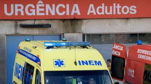 Entrada das Urgências do Hospital de São João no Porto, 2 de dezembro de 2025. O Presidente da República, Marcelo Rebelo de Sousa, operado na segunda-feira a uma hérnia encarcerada, passou bem a noite e poderá ter alta na quarta-feira, se tudo estiver a correr bem, segundo a presidente do Hospital de São João. JOSÉ COELHO/LUSA