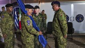 Cerimónia de entrega de comando da Missão de Assistência Militar da União Europeia em Moçambique (EUMAM-MOZ), em Maputo, Moçambique, 10 de setembro de 2025. O novo comandante prometeu hoje continuar a capacitação das forças moçambicanas para manterem uma "posição firme no combate" ao extremismo em Cabo Delgado, no norte do país. LUÍSA NHANTUMBO/LUSA