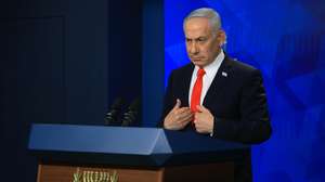 epa13039764 Israeli Prime Minister Benjamin Netanyahu holds a news conference in Jerusalem, 15 June 2026, following the announcement of a US-Iran mediated preliminary framework to end regional military hostilities.  EPA/RONEN ZVULUN / POOL
