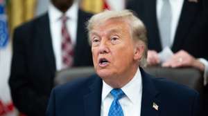 epa13067697 US President Donald Trump in the Oval Office of the White House in Washington, DC, USA, 26 June 2026. Trump is speaking on the report released by the White House Religious Liberty Commission, which was established by executive order last year.  EPA/Aaron Schwartz / POOL