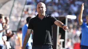 Academico de Viseu head coach Bruno Pinheiro during their Portuguese First League soccer match with FC Porto, held at Fontelo stadium, in Viseu, Portugal. 29 August 2026. PAULO NOVAIS/LUSA