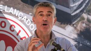 O Secretário-Geral do Partido Socialista, José Luís Carneiro, participa na rentrée do Partido Socialista (PS) de Torres Vedras, realizada no Parque Verde do Choupal, em Torres Vedras,, 20 de setembro de 2026. CARLOS BARROSO/LUSA