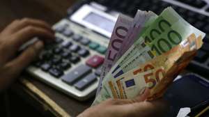 Os salários começam a ser pagos ao dia 20