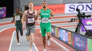epa11192214 Isaac Nader of Portugal and Kieran Lumb of Canada competes in the 1500m men heats run at the World Athletics Indoor Championships in Glasgow, Britain, 01 March 2024.  EPA/ADAM VAUGHAN