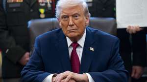 epa12595121 US President Donald Trump looks on after signing an executive order designating fentanyl as a weapon of mass destruction in the Oval Office of the White House in Washington, DC, USA, 15 December 2025. Trump also announced the success of his border policies before a Mexican Border Defense Medal Presentation.  EPA/BONNIE CASH / POOL
