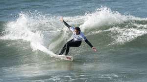 epa11210648 Portuguese surfer Francisca Veselko competes during the World Surfing Championship stage at Praia dos Super Tubos in Peniche, Portugal, 10 March 2024.  EPA/Carlos Barroso