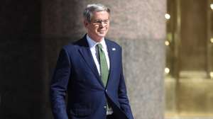 epa12032186 US Secretary of the Treasury Scott Bessent departs following a meeting with President Javier Milei of Agentina, Minister of Economy of Argentina Luis Caputo and representatives of the business sector in Buenos Aires, Argentina, 14 April 2025.  EPA/JUAN IGNACIO RONCORONI