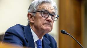 epa12195207 Chairman of the Federal Reserve Jerome Powell testifies during the House Financial Services Committee hearing on the Federal Reserve’s Semi-Annual Monetary Policy Report on Capitol Hill in Washington, DC, USA, 24 June 2025. Chairman Powell said the Federal Reserve will see how the economy evolves before deciding on a rate cut as President Trump simultaneously calls for immediate cuts.  EPA/SHAWN THEW