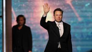 epa12219000 (FILE) - SpaceX and xAI CEO Elon Musk attends a panel at the Saudi-US Investment Forum in Riyadh, Saudi Arabia, 13 May 2025 (re-issued 05 July 2025). Elon Musk on 05 July 2025 in a post on social media platform X (formerly Twitter) said he formed the America Party following the results of a poll he held a day before.  EPA/ALI HAIDER