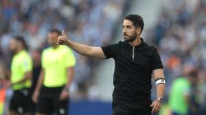 Casa Pia head coach Joao Pereira during the Portuguese First League soccer match against FC Porto held at Dragao Stadium in Porto, Portugal, 24th August 2025. MANUEL FERNANDO ARAUJO/LUSA