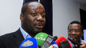 O deputado da União Nacional para a Independência Total de Angola (UNITA) e filho de Jonas Savimbi, Rafael Savimbi, durante a reunião onde os testes de ADN feitos por entidades independentes aos restos mortais de Jonas Savimbi, exumados a 31 de janeiro, confirmaram tratar-se do líder histórico da UNITA, morto em combate em 2002, anunciou hoje o Governo angolano., Luanda, Angola, 20 de maio de 2019. A confirmação foi feita hoje pelo ministro de Estado angolano Pedro Sebastião, numa conferência de imprensa na presença de familiares de Jonas Savimbi, de representantes da União Nacional para a Independência Total de Angola (UNITA) e das quatro instituições que procederam aos testes, incluindo uma de Portugal. AMPE ROGÉRIO / LUSA