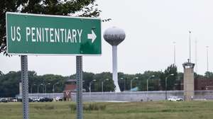 epa08874861 (FILE) - A sign points to the Federal Correctional Complex, where the federal execution chamber is located, in Terre Haute, Indiana, USA, 15 July 2020 (reissued 10 December 2020). The US Department of Justice has ordered two executions of inmates on death row for 10 and 11 December. Brandon Bernard is supposed to be killed with lethal injection on death row in Terre Haute, Indiana, followed by 56-year-old Alfred Bourgeois the following day. Another three state exeuctions are planned just a few days before President-elect Joe Biden takes office on 20 January.  EPA/TANNEN MAURY
