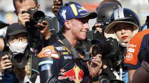 epa12783087 Spanish MotoGP rider Pedro Acosta of Red Bull KTM Factory Racing celebrates after winning the MotoGP sprint race of the Motorcycling Grand Prix of Thailand at Chang International Circuit, Buriram province, Thailand, 28 February 2026.  EPA/RUNGROJ YONGRIT