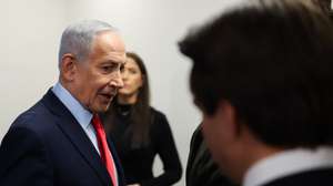 epa12834149 Israeli Prime Minister Benjamin Netanyahu leaves following a press conference in Jerusalem, 19 March 2026, amid the US-Israel conflict with Iran.  EPA/RONEN ZVULUN / POOL