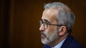 O ministro de Estado e dos Negócios Estrangeiros, Paulo Rangel, intervém durante a sua audição perante a Comissão de Assuntos Europeus, na Assembleia da República, em Lisboa, 15 de julho de 2026. RODRIGO ANTUNES/LUSA