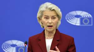 epa13245220 European Commission President, Ursula von der Leyen attends a press conference on the EU regulation on the protection of children online, at the European Parliament in Strasbourg, France, 17 September 2026. The current plenary session runs from 14 until 17 September 2026.  EPA/RONALD WITTEK