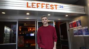 O ator brasileiro Wagner Moura posa para a fotografia durante um encontro com a imprensa, numa passagem por Portugal a convite do festival de cinema LEFFEST, no cinema Nimas, em Lisboa, 07 de novembro de 2025. ANTÓNIO PEDRO SANTOS/LUSA