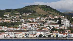 Vista da cidade da Horta, ao largo da ilha do Faial, Açores, 01 de agosto de 2025. NUNO VEIGA/LUSA