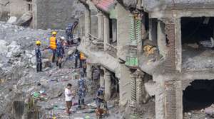epa13219018 Members of the Nepalese Armed Police Force conduct search and rescue operations in Dhunge, Nuwakot district, Nepal, 07 September 2026. Nepal is observing a national day of mourning on 07 September on the 13th day following devastating flash floods. More than 1,200 people have been killed, and over 4,000 remain missing across northern Nepal after a glacial collapse and avalanche-triggered flash floods and mudslides along the Bhotekoshi and Trishuli river valleys near the Nepal-Tibet border, causing widespread destruction to settlements and infrastructure, according to the National Disaster Risk Reduction and Management Authority (NDRRMA).  EPA/NARENDRA SHRESTHA
