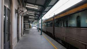 Na estação da CP de Coimbra-B, não circulam comboios e as bilheteiras estão encerradas devido à greve dos trabalhadores da CP convocada pelo Sindicato Ferroviário da Revisão Comercial Itinerante (SFRCI), em Coimbra, 8 de maio de 2025. PAULO NOVAIS/LUS