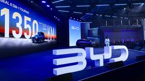 epa12362029 Executive Vice President of BYD Stella Li speaks at the BYD press conference at theInternational Motor Show Germany IAA Mobility 2025 in Munich, Germany, 08 September 2025. The IAA Mobility 2025 takes place in Munich from 09 to 14 September 2025, featuring numerous world premieres, and a special focus on electric mobility and digitization.  EPA/ANNA SZILAGYI