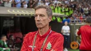 epa12991741 AS FAR head coach Alexandre Santos looks on during the second leg of the CAF Champions League final between AS FAR and Mamelodi Sundowns at Prince Moulay Abdellah Stadium in Rabat, Morocco, 24 May 2026.  EPA/JALAL MORCHIDI