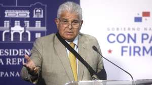 epa12424537 Panamanian President Jose Raul Mulino speaks at a press conference in the amphitheater of the Palacio de las Garzas in Panama City, Panama,  02 October 2025. 'We are not going to send soldiers to Haiti to die, because that is most likely what will happen. That is completely outside the scope of any institutional coordination. Haiti, unfortunately, is currently a complete failed state. There is no law to ensure anything', Mulino said.  EPA/Carlos Lemos