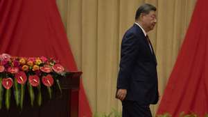 epa13272645 Chinese President Xi Jinping leaves the stage during a reception at the banquet hall of the Great Hall of the People in Beijing, China, 30 September, 2026, to commemorate the upcoming 77th anniversary of the founding of the People's Republic of China. China marks its national day on 01 October.  EPA/ANDRES MARTINEZ CASARES