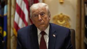 epa12579373 US President Donald Trump during a roundtable in the Cabinet Room at the White House in Washington, DC, USA, 08 December 2025, where he is reportedly expected to announce 12 billion aid plan for farmers.  EPA/YURI GRIPAS / POOL