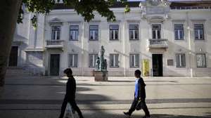 Fachada do edifício da Santa Casa da Misericórdia de Lisboa, 16 de abril de 2024. Museu de São Roque. Estátua do Padre António Vieira. CARLOS M. ALMEIDA/LUSA