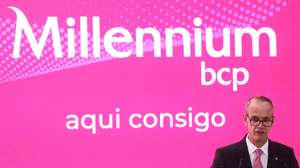 O CEO do Millennium bcp, Miguel Maya Dias Pinheiro, usa da palavra durante a conferência de imprensa para apresentação dos resultados do 1º trimestre de 2025, em Oeiras, 21 de maio de 2025. TIAGO PETINGA/LUSA