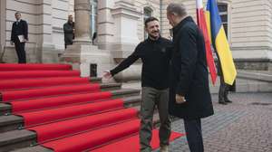 epa11782695 Ukrainian President Volodymyr Zelensky (L) welcomes Polish Prime Minister Donald Tusk (R) prior to their meeting in the Western Ukrainian city of Lviv, Ukraine, 17 December 2024. Donald Tusk arrived in Western Ukraine with a surprise visit to meet with top Ukrainian officials amid the ongoing Russian invasion.  EPA/MAXYM MARUSENKO