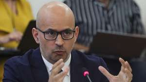 O ex-ministro das Finanças, João Leão, durante a audição na Comissão Parlamentar de Inquérito à Tutela Política da Gestão da TAP na Assembleia da República, Lisboa, 06 de junho de 2023.    MANUEL DE ALMEIDA/LUSA