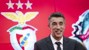 epa11587818 SL Benfica&#039;s new coach, Bruno Lage, poses during his presentation at the Benfica Campus in Seixal, Portugal, 05 September 2024.  EPA/FILIPE AMORIM