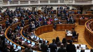 Deputados votam contra a lei da despenalização da morte medicamente assistida, na Assembleia da República, em Lisboa, 09 dezembro 2022. MANUEL DE ALMEIDA/LUSA