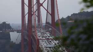 Trânsito na Ponte 25 de Abril, Lisboa, 26 de outubro de 2022. CARLOS M. ALMEIDA/LUSA