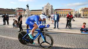 O ciclista português, Gustavo Veloso da equipa W52 - FC Porto, foi o vencedor da etapa e segundo da geral da edição especial da Volta a Portugal em Bicicleta, após a 8ª etapa, um contrarrelógio individual de 17,7Km disputado em Lisboa, 05 de outubro de 2020. NUNO VEIGA/LUSA