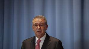 O Presidente da República, António José Seguro, intervém durante a inauguração da nova Estrutura Residencial para Pessoas Idosas (ERPI), da Associação de Solidariedade Social, Recreativa e Desportiva de Vila Chã de Sá, no Complexo Desportivo Pedra D’Águia, em Vila Chã de Sá, Viseu, 06 de agosto de 2026. ESTELA SILVA/LUSA