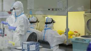 O Laboratório de Hematologia do Serviço de Patologia Clínica do Hospital de Santo André do Centro Hospitalar de Leiria (CHL), está a colaborar com a Comunidade Intermunicipal da Região de Leiria (CIMRL) na realização dos testes a funcionários de lares, aumentando a capacidade de resposta, Leiria, 5 de maio de 2020. PAULO CUNHA /LUSA