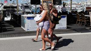 Turistas de férias no Algarve