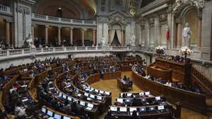 O primeiro-ministro, António Costa, intervém durante o debate parlamentar sobre  política geral, na Assembleia da República, em Lisboa, 22 de março  de 2023. ANTÓNIO COTRIM/LUSA