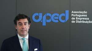 O diretor-geral da Associação Portuguesa de Empresas de Distribuição (APED), Gonçalo Lobo Xavier, posa para a fotografia durante uma entrevista à agência Lusa, na sede da APED, em Lisboa, 07 de abril de 2021. O diretor-geral da Associação Portuguesa de Empresas de Distribuição (APED) defendeu, em entrevista á Lusa, a venda dos autotestes covid-19 nos supermercados e hipermercados, salientando que o setor quer estar "na parte da solução". (ACOMPANHA TEXTO DE 11/04/2021) MANUEL DE ALMEIDA/LUSA