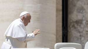 epa11371209 Pope Francis at the end of the mass on World Children&#039;s Day, Vatican City, 26 May 2024. The World Children&#039;s Day celebration move to St. Peter&#039;s Square on 26 May, to be presided over by Pope Francis, and will culminate with the Angelus and the Pope&#039;s greeting to children from around the world.  EPA/MASSIMO PERCOSSI