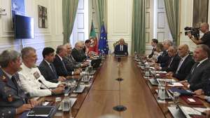 O Presidente da República, Marcelo Rebelo de Sousa (C), durante a reunião do Conselho Superior de Defesa Nacional, em Lisboa, 12 de setembro de 2024.  ANTÓNIO COTRIM/LUSA