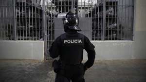 epa12010567 A policeman guards a cell at the Terrorism Confinement Center (Cecot) in Tecoluca, El Salvador, 04 April 2025. Head of Costa Rica's Justice and Peace Ministry, Gerald Campos Valverde, toured the Cecot, El Salvador's maximum security prison, a symbol of President Nayib Bukele's 'war' against gangs, as part of an official visit to the Central American country.  EPA/RODRIGO SURA