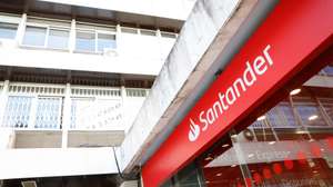Banco Santander, em Lisboa, 12 de agosto de 2024. Banca. Santander. Economia. ANTÓNIO PEDRO SANTOS/LUSA
