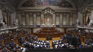 Sessão Plenária com presença do primeiro-ministro, Luís Montenegro, na Assembleia da República, em Lisboa, 19 de fevereiro de 2026. ANTÓNIO COTRIM/LUSA