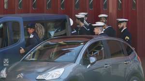 Os militares que se recusaram a embarcar no navio Mondego, alegando falta de segurança, à chegada para serem ouvidos pela Polícia Judiciária Militar (PJM), em Lisboa, no âmbito de inquérito criminal após participação feita pela Marinha, Lisboa, 20 de março de 2023. O NRP (Navio da República Portuguesa) Mondego não cumpriu na noite do passado dia 11 uma missão de acompanhamento de um navio russo a norte da ilha do Porto Santo, na Madeira, porque 13 dos militares da guarnição (quatro sargentos e nove praças) se recusaram embarcar por razões de segurança. ANTÓNIO PEDRO SANTOS/LUSA
