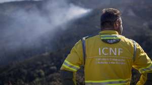 Fogo controlado pelo ICNF, na Serra do Marão, em Amarante, 17 de março de 2026. (ACOMPANHA TEXTO DO DIA 19 DE MARÇO DE 2026). PEDRO SARMENTO COSTA/LUSA